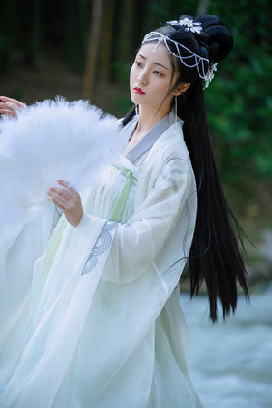 浩林和何秋敏第二十六部